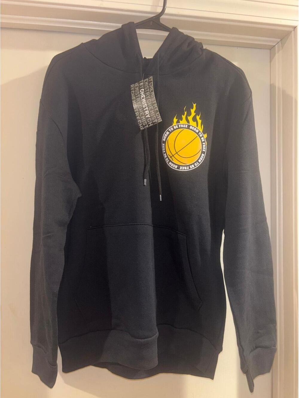 NWT Chemistry Skeleton Basketball Graphic Hoodie Black Streetwear Size Small